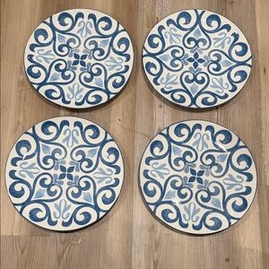 Gallery tablerop Set of 4 Blue and White Dinner  Plates